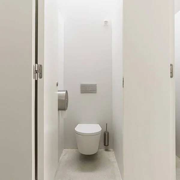 Instalație pentru vas WC Oli 80 cu buton de acționare Slim crom și garnitură fonică 586626
